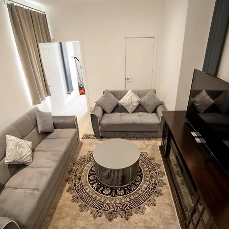 Entire 2 Bedroom Ground Floor Apartment Cardiff City Centre & Stadium Exterior foto